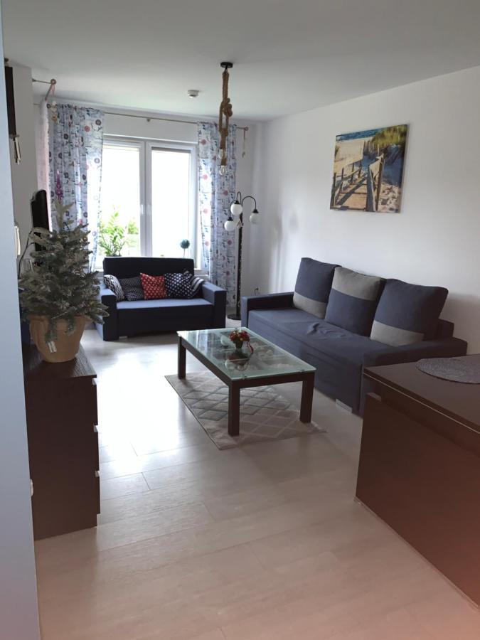 Apartament Admiralski Kolobrzeg Ngoại thất bức ảnh